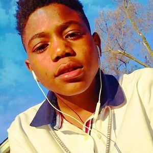 Meet your Posher, Amari